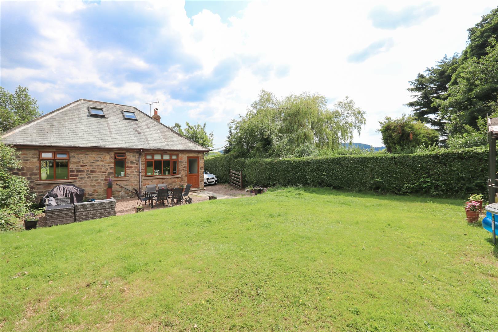 Central Drive, Wingerworth, Chesterfield, S42 6QL Dales and Peaks